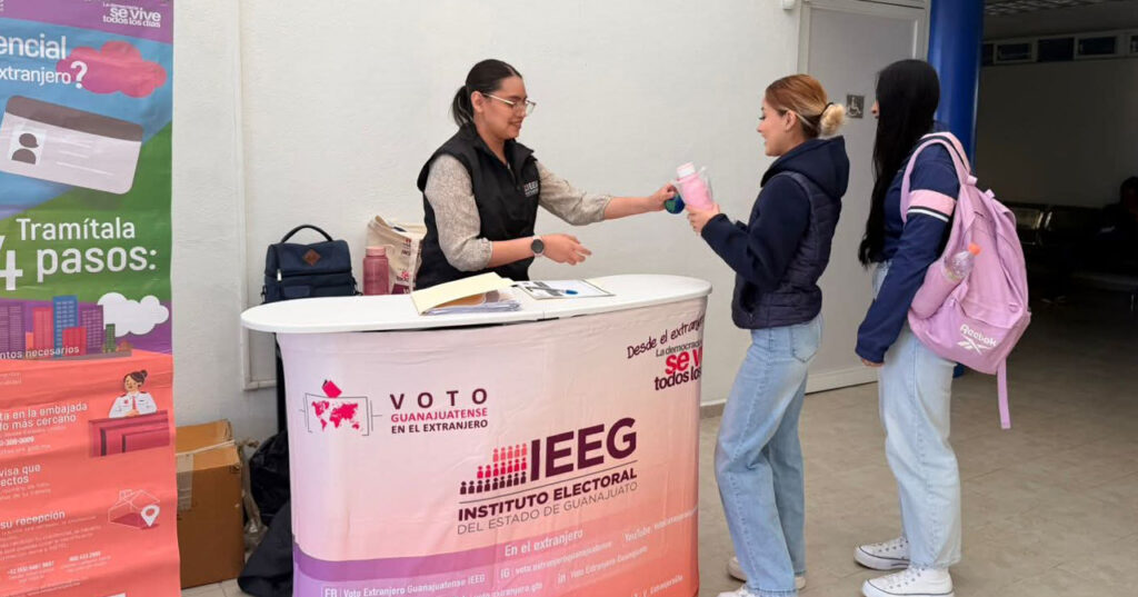 2-CharlainfoUniPolitecnicaBicentenario