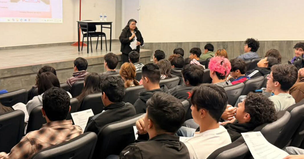 5-CharlainfoUniPolitecnicaBicentenario